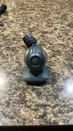 Logitech Webcam C500 with 1.3MP Video and Built-in Microphone