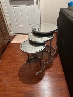 Round Glass Nesting Tables Set of 3