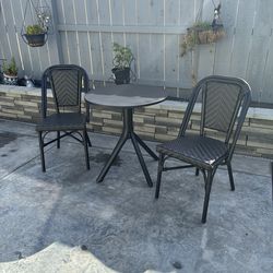 Patio table