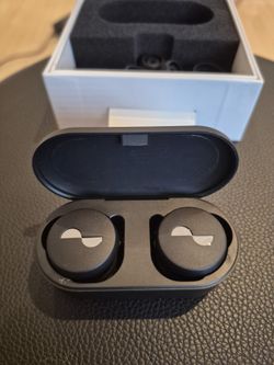 Nura True Wirless Earbuds w/ Noise Canceling
