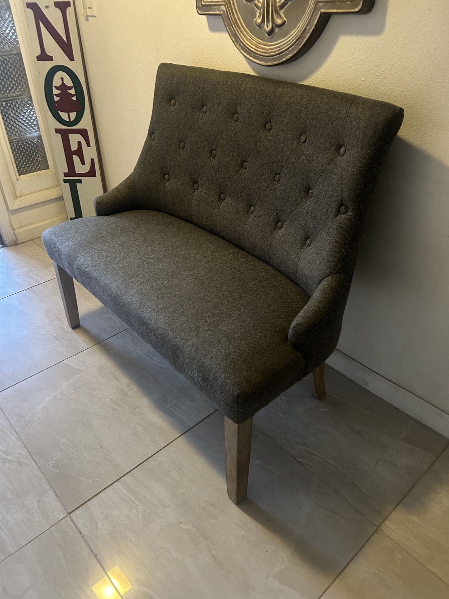 Beautiful Loveseat Settee