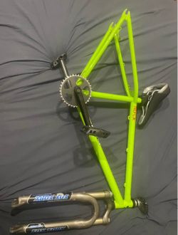 Green bomma frame need gone assp 250$