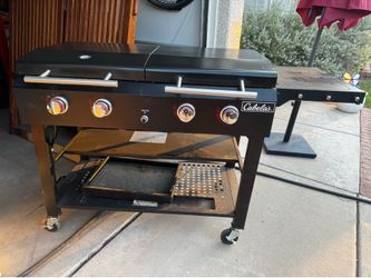 Cabela's Deluxe 4-Burner Grill and Griddle Combo