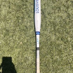 Louisville slugger Softball bat 34”