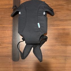 Evenflo Baby carrier