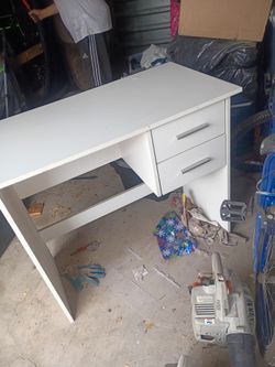 Student Desk