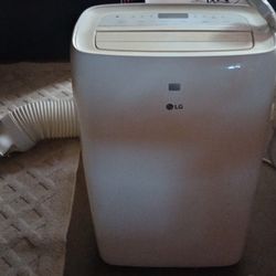 LG Portable Air Conditioner With Remote