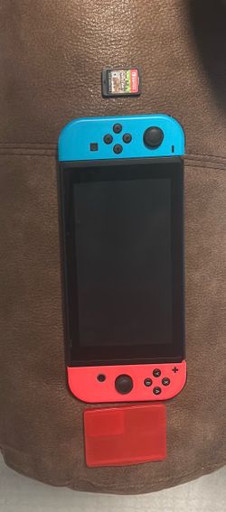 Used Nintendo switch 1 + Minecraft Game Card