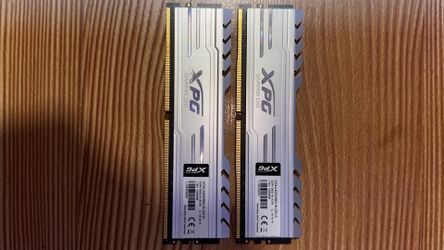 Xpg Gammix D10 16gb (2x8)gb  Ddr4-3000 mhz