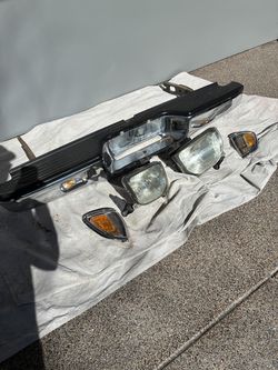 Toyota 2001 Tacoma parts $115