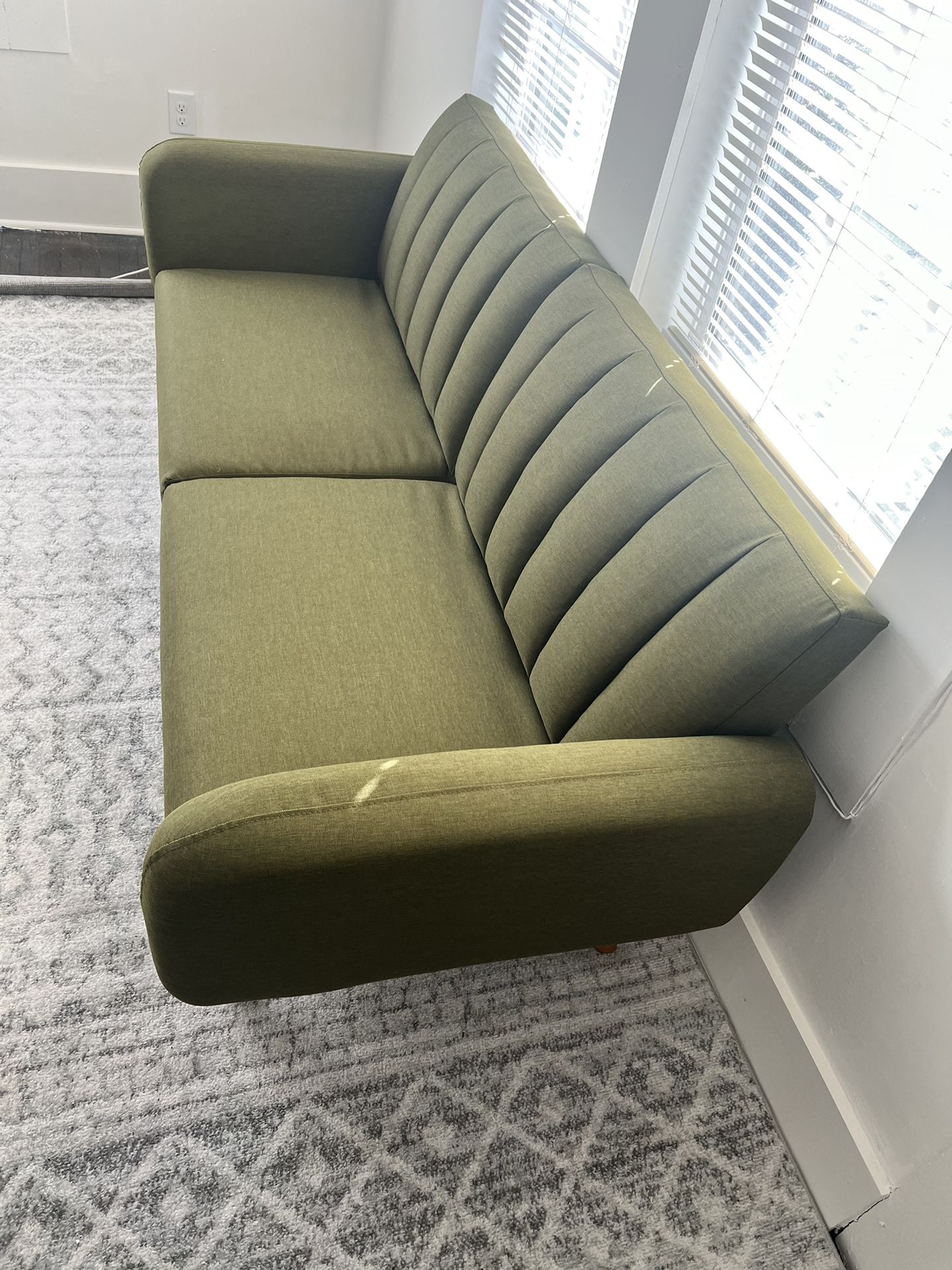 Sofa / Futon For Living Or Bedroom
