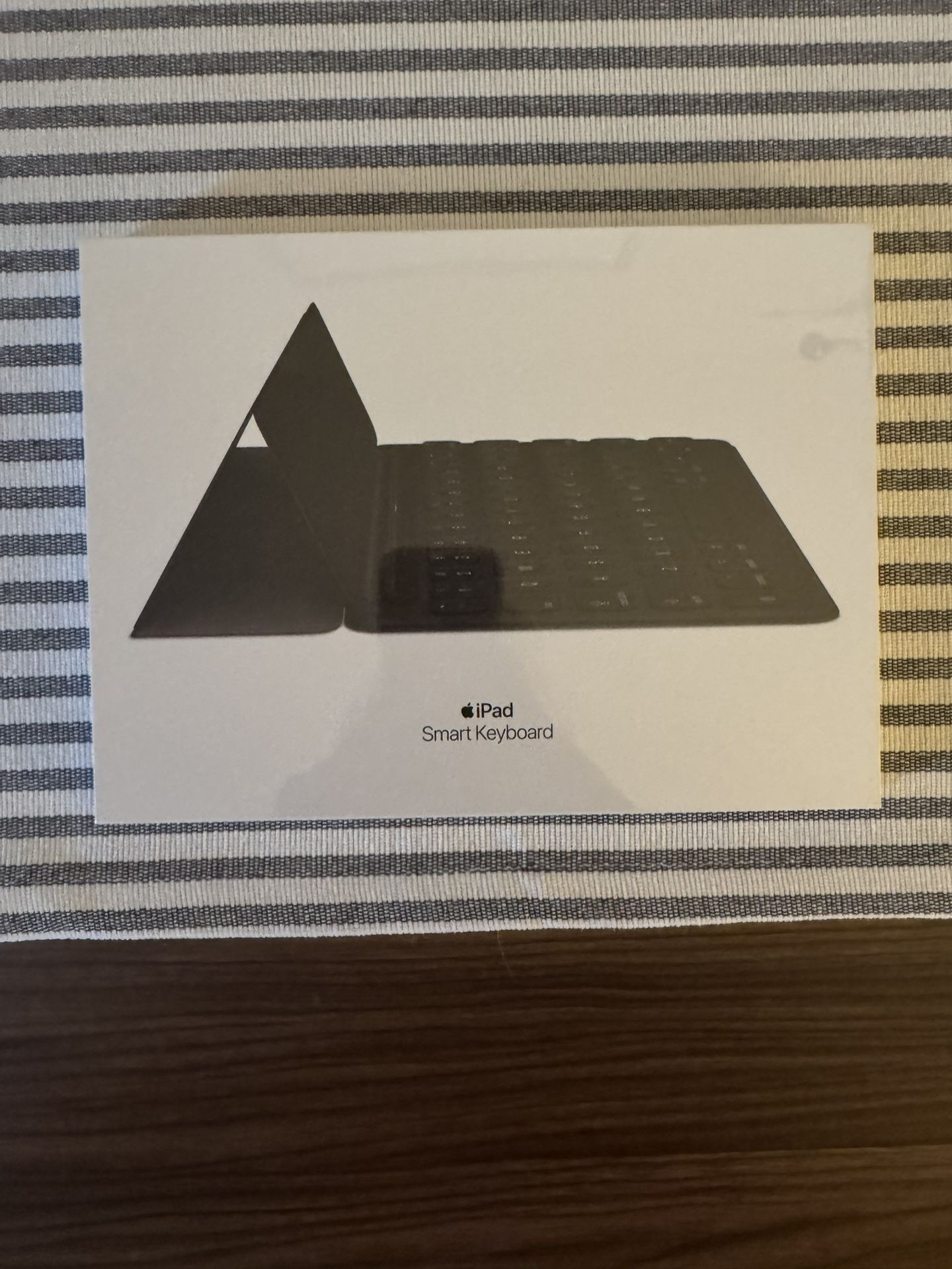 Apple iPad Smart Keyboard UNOPENED