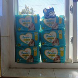 PAMPERS NEWBORN DIAPERS 5 PKS. OF 31 PKS...BRAND NEW $65 ( FIRM PRICE  )