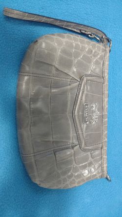 Authentic Coach wristlet/cluch
