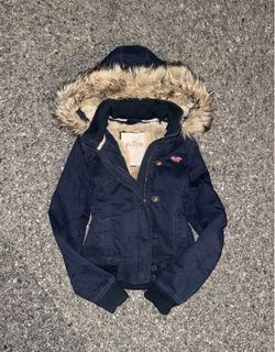 Faux Fur Hoodies Hollister READ DESCRIPTION