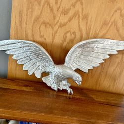 26” VTG Cast Metal Bald Eagle Federal American Silver Wall Hanging Sculpture