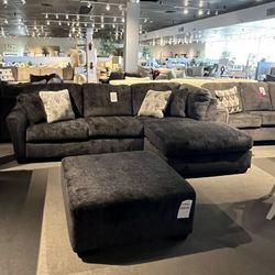 Grey 2pc Chaise Sectional Couch