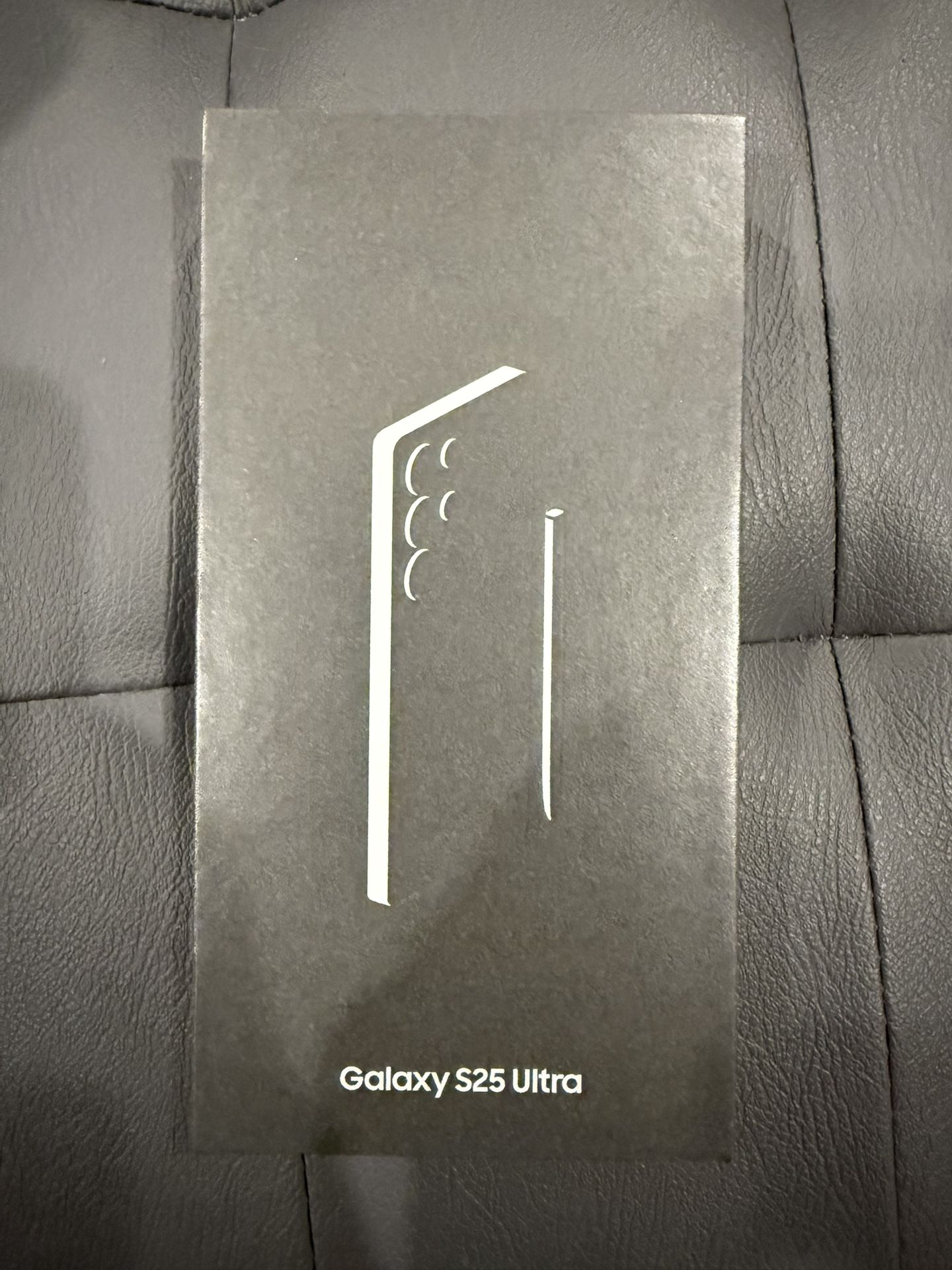 Brand new sealed Samsung Galaxy S25 Ultra 512GB