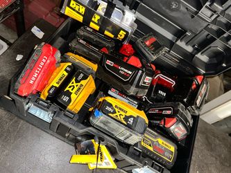 Mixed Lot of Power Tool Batteries