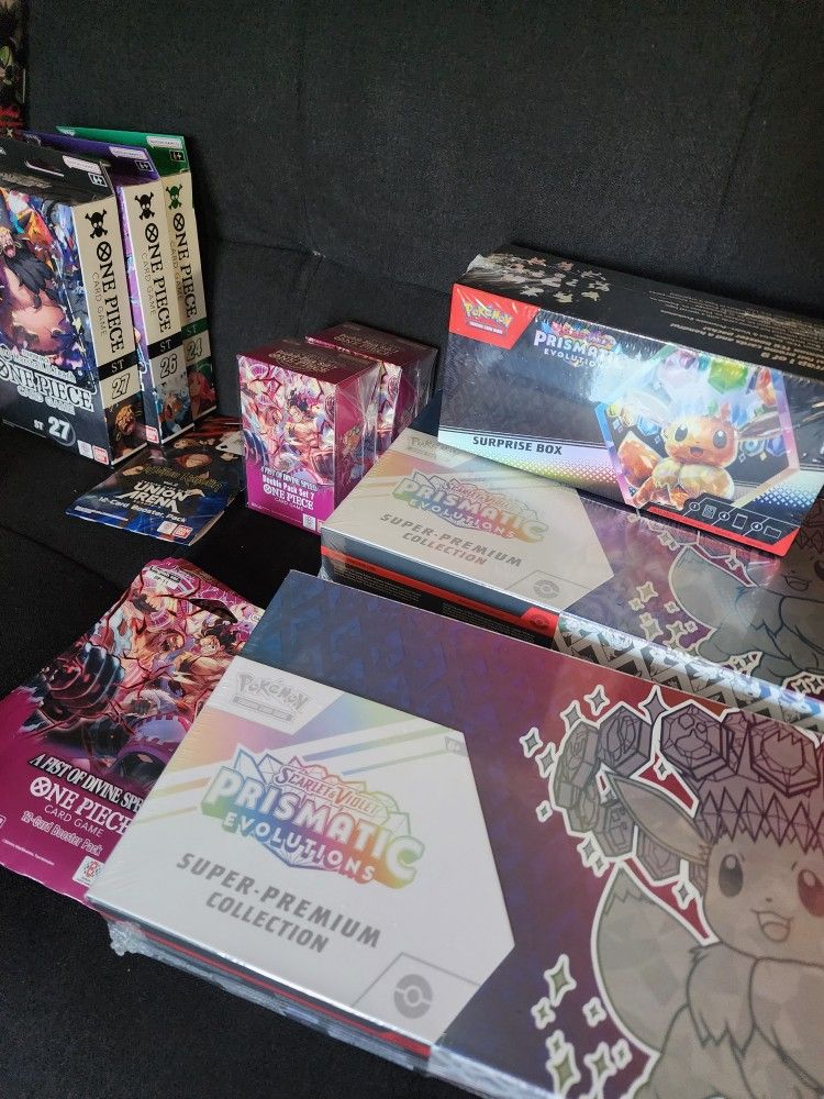 Pokemon Prismatic Premium Collection 