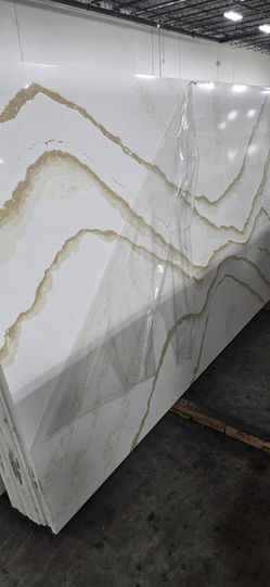 Calacatta Quartz for countertops