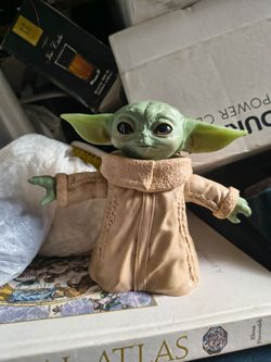 Star Wars Grogu Baby Yoda Figure