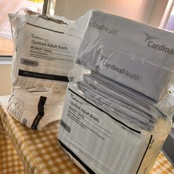 Free /M Adult Diapers 