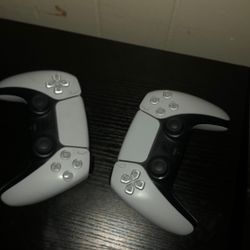 Ps5 controllers (READ DESCRIPTION)
