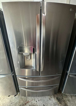 LG Stainless French Door Refrigerator w/ Dual Freezer Drawers