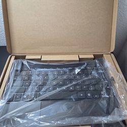 Brydge 12.3 Pro+ Wireless Keyboard with Touchpad Black for Surface Pro