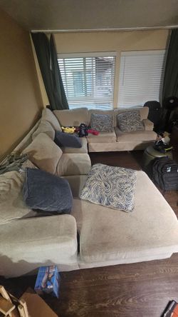 Couch sectional 4 piece