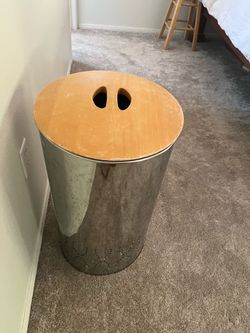 Galvanized Metal Laundry Hamper with Wood Lid