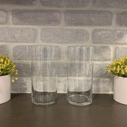 Set of 2 glass round vases - 7 inches tall - Home Decor - Simi Valley 