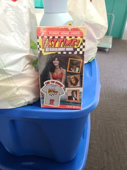 Fast Times At Ridgemont High VHS With Collectable t Shirt Inside