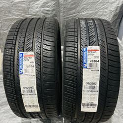 (2) NEW Michelin Pilot Sport All Season 4….275/40ZR19 105Y $400 OBO..
