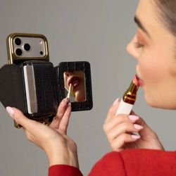 Mirror Magnet Wallet. Bandolier