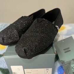 TOMS