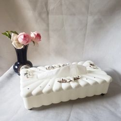 Vintage Hinged Tissue Box 