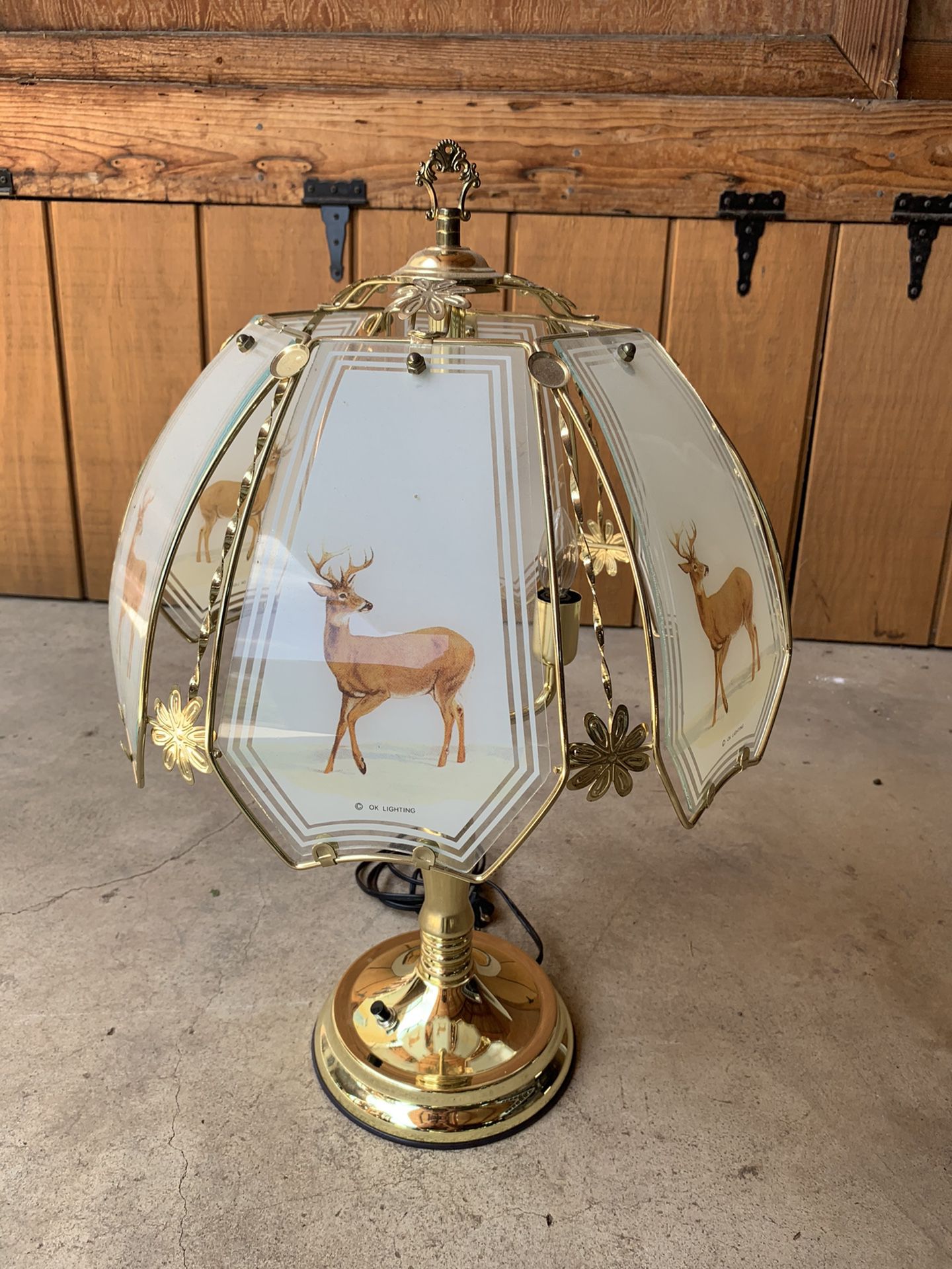 Lamp, Brass, Wild Life Shade