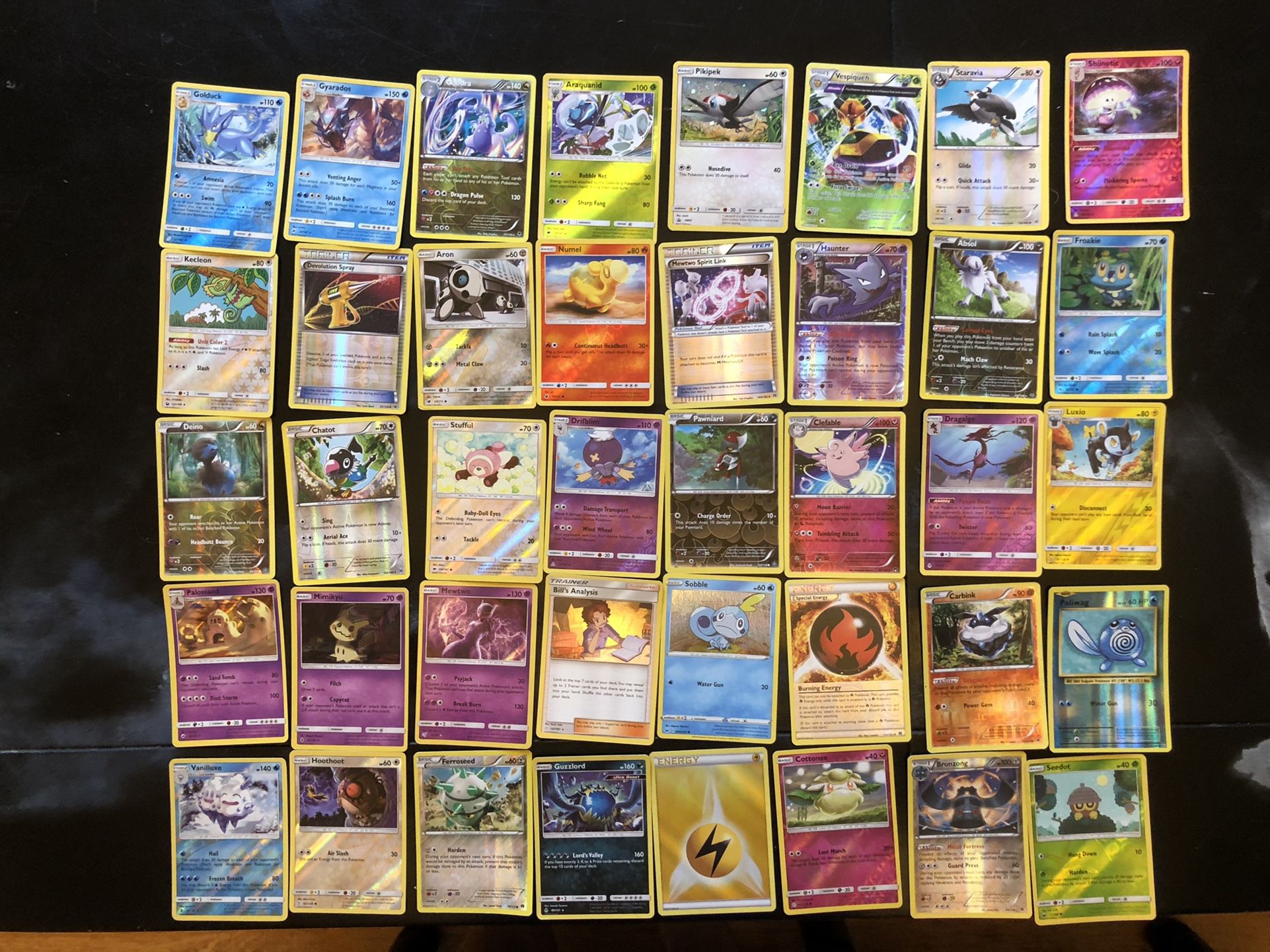 Lot of 240 POKÉMON 2013-2020 Holo Cards