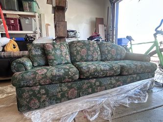 Gorgeous Vintage Floral Sleeper Sofa – Retro Green/Blue – Unique!
