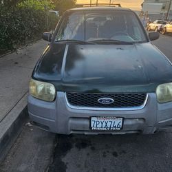 2002 Ford Escape