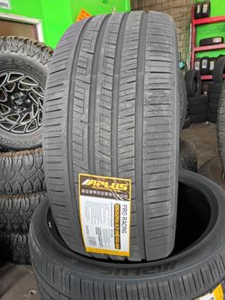 SET DE LLANTAS NUEVAS APLUS 305 35 24