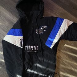 Trapstar pullover zip Jacket size small 