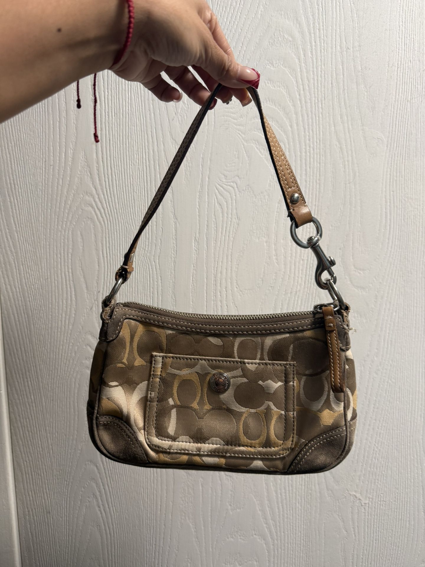 Coach Chelsea Shoulder Bag