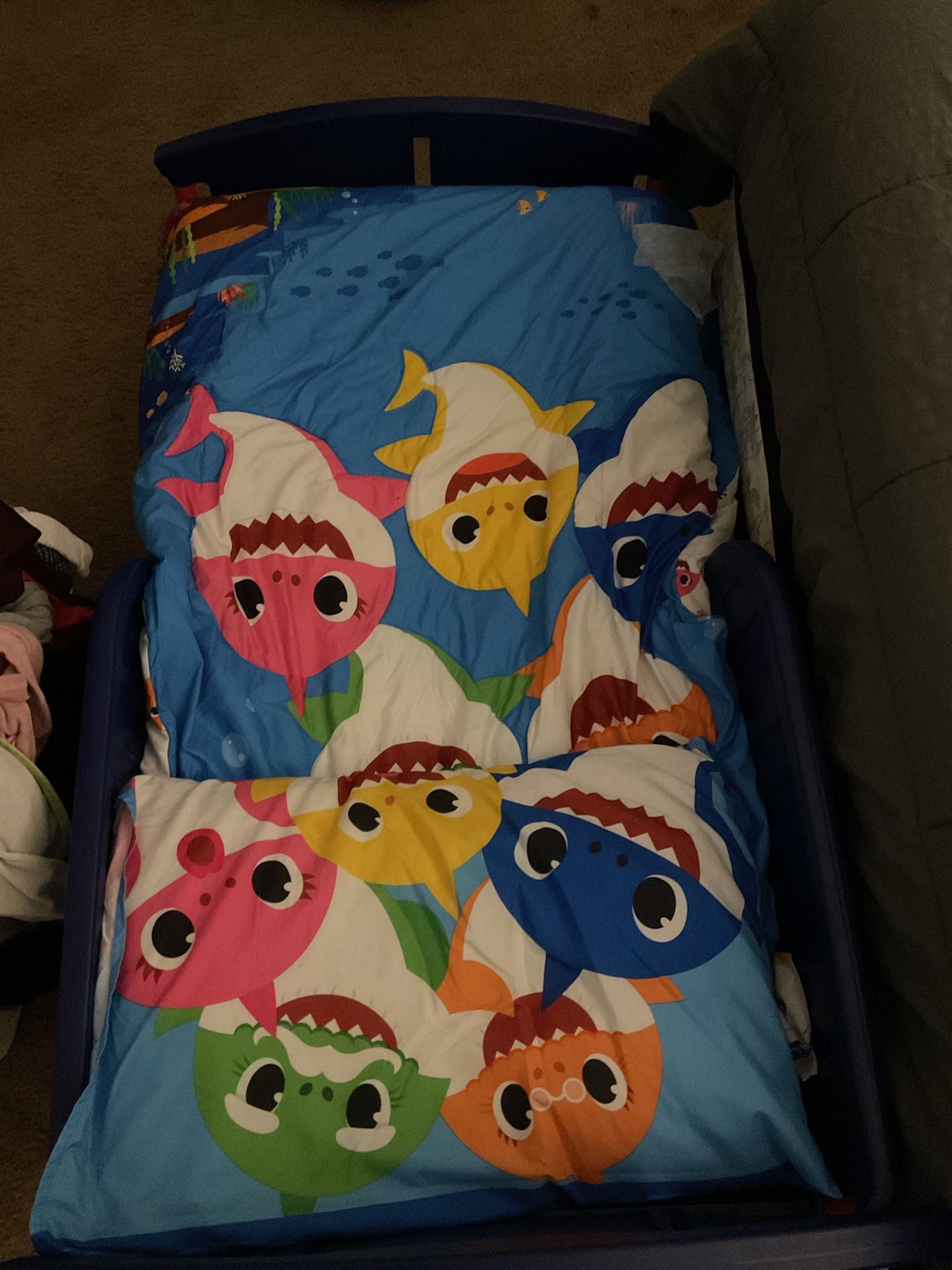Toddler Bed With Baby Shark Bedding