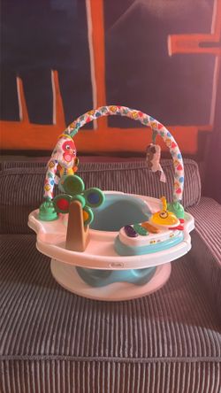 Babys floor chair
