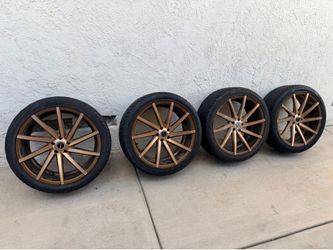 Strada Sega 22 inch Bronze Wheels and Tires