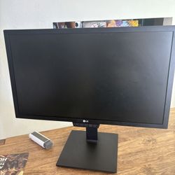 24'' Class UltraGear Gaming Monitor