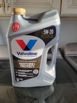 Valvoline Engine oil 5qt